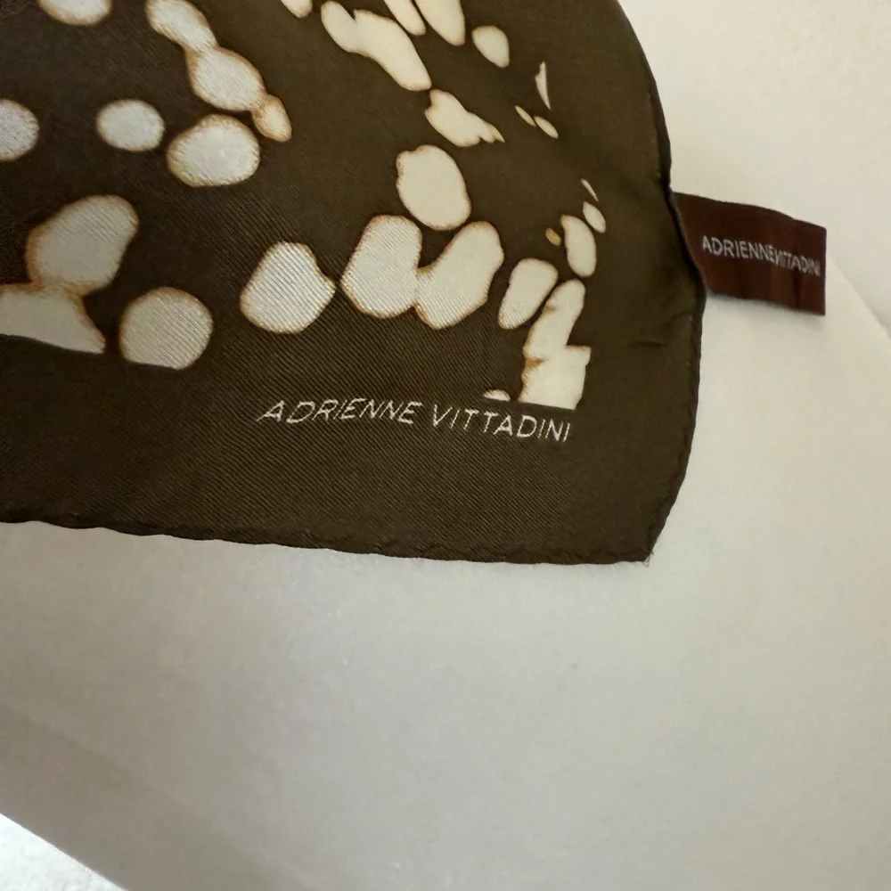 Vintage Adrienne vitrine 100% silk Scarf